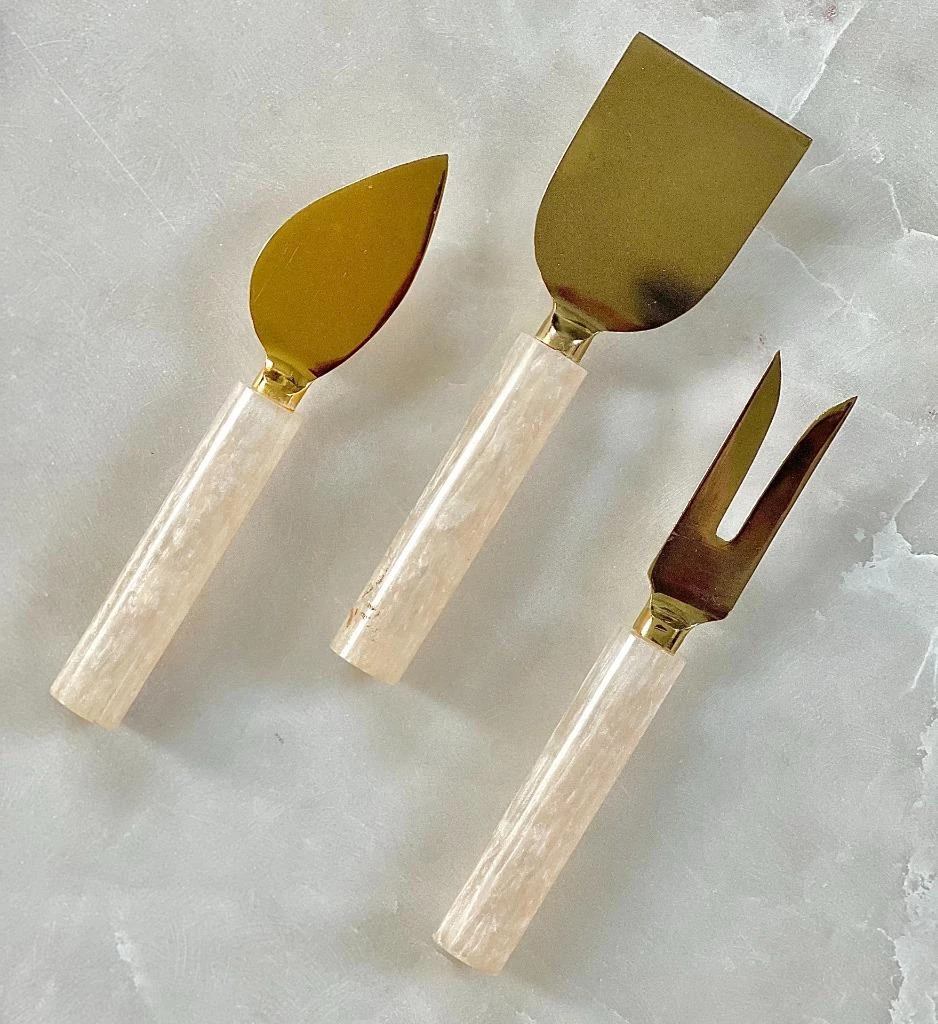 Outlet 🌟 Tiramisu Ivory Resin & Steel Cheese Tools ✨ 1 Outlet 🌟 Tiramisu Ivory Resin & Steel Cheese Tools ✨