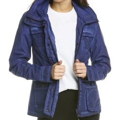 Budget 😀 women NOIZE Raincoat 😍