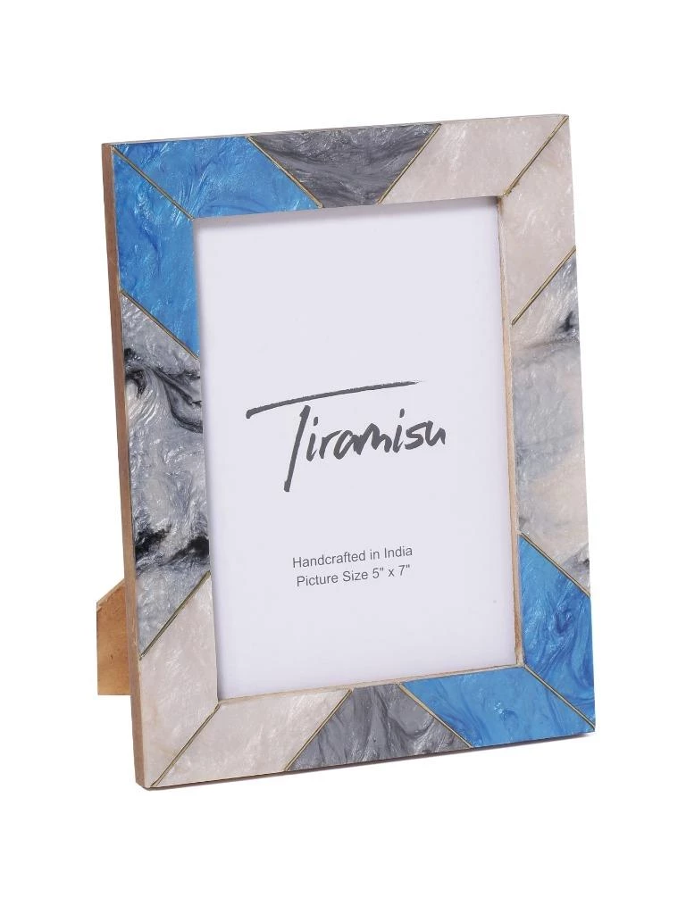 Outlet ⭐ Tiramisu Blue & Ivory Resin Picture Frame with Metal Stripes 🌟 3 Outlet ⭐ Tiramisu Blue & Ivory Resin Picture Frame with Metal Stripes 🌟 - Image 3
