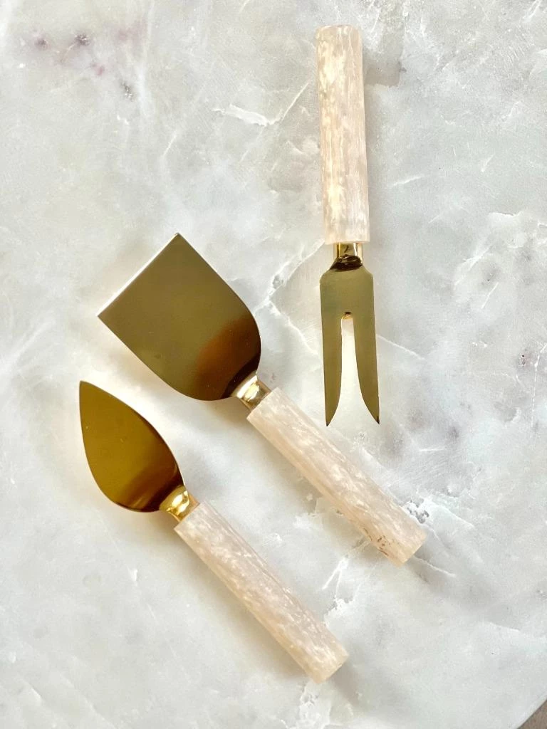 Outlet 🌟 Tiramisu Ivory Resin & Steel Cheese Tools ✨ 3 Outlet 🌟 Tiramisu Ivory Resin & Steel Cheese Tools ✨ - Image 3
